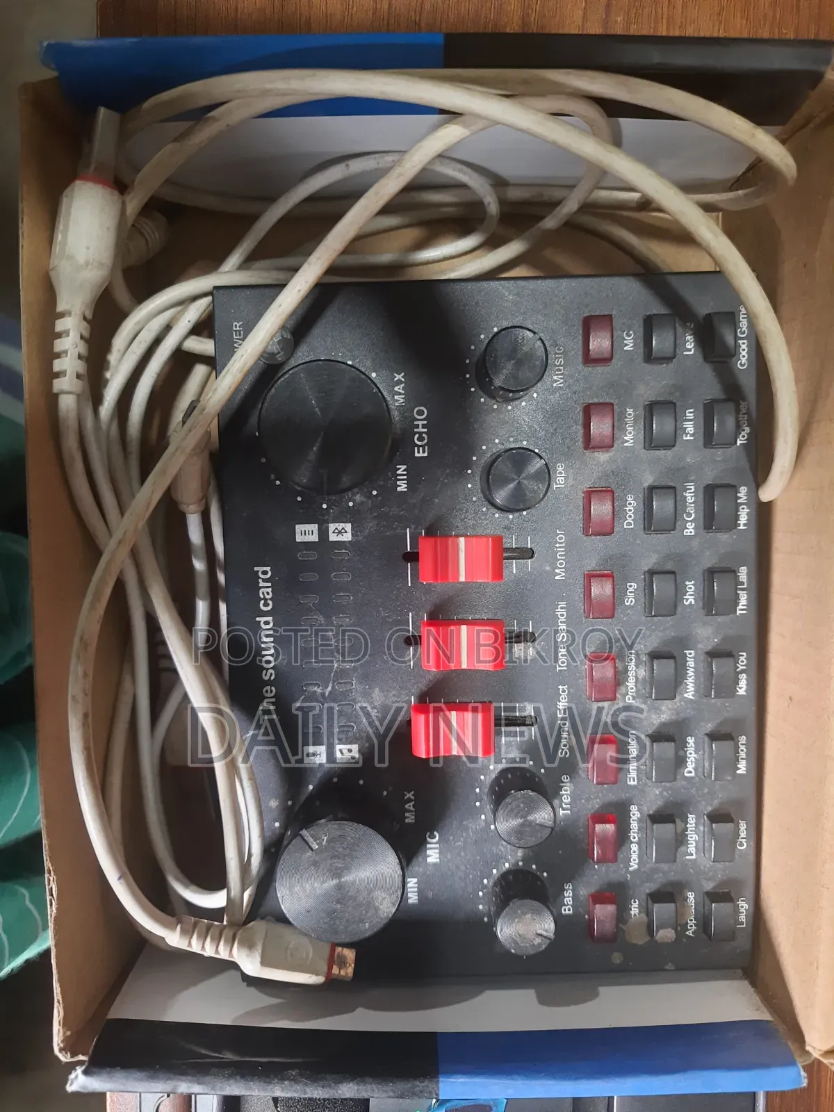Wireless Microphone and V8s Sound Card