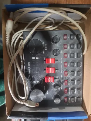 Wireless Microphone and V8s Sound Card