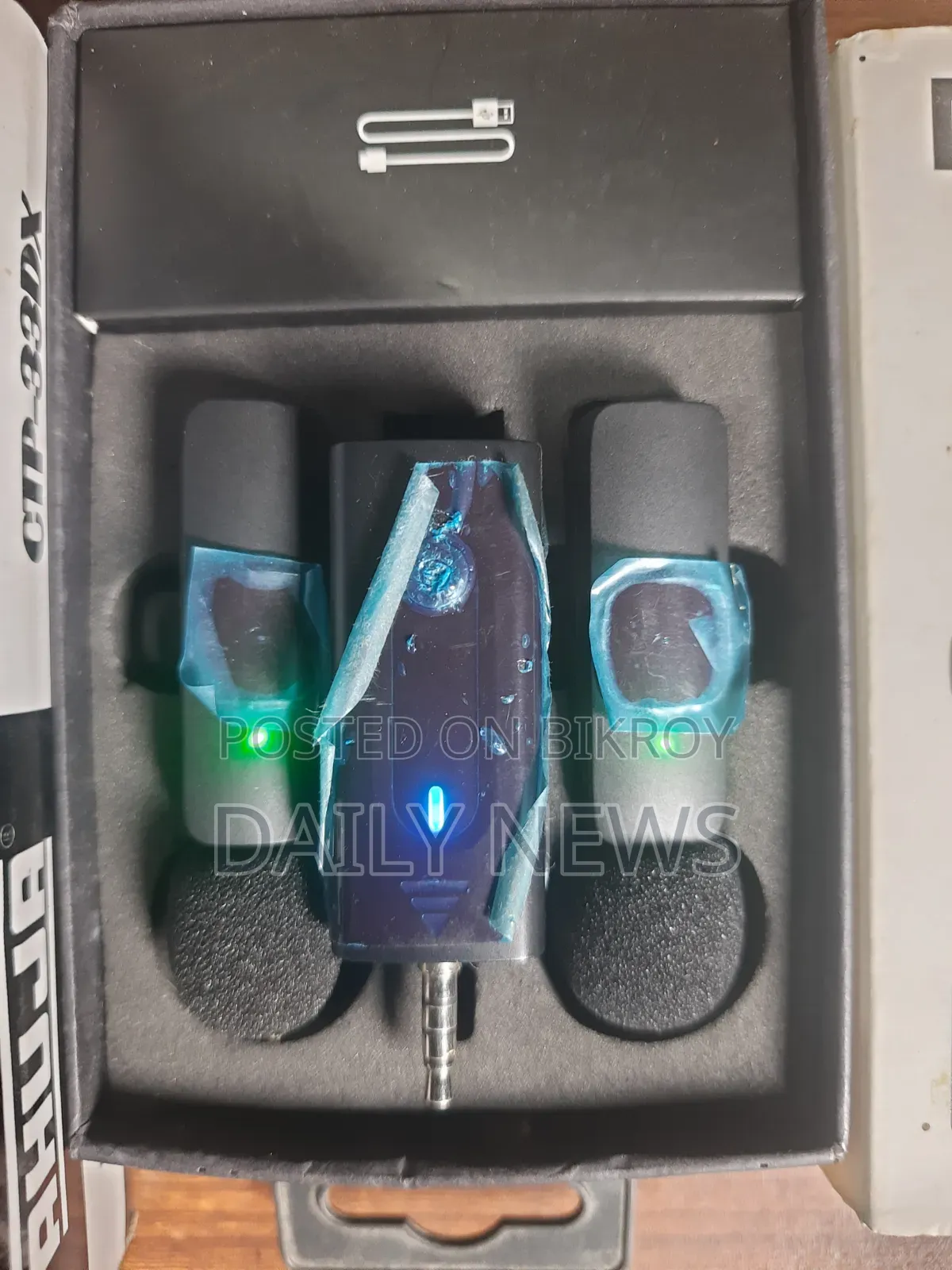 Wireless Microphone and V8s Sound Card