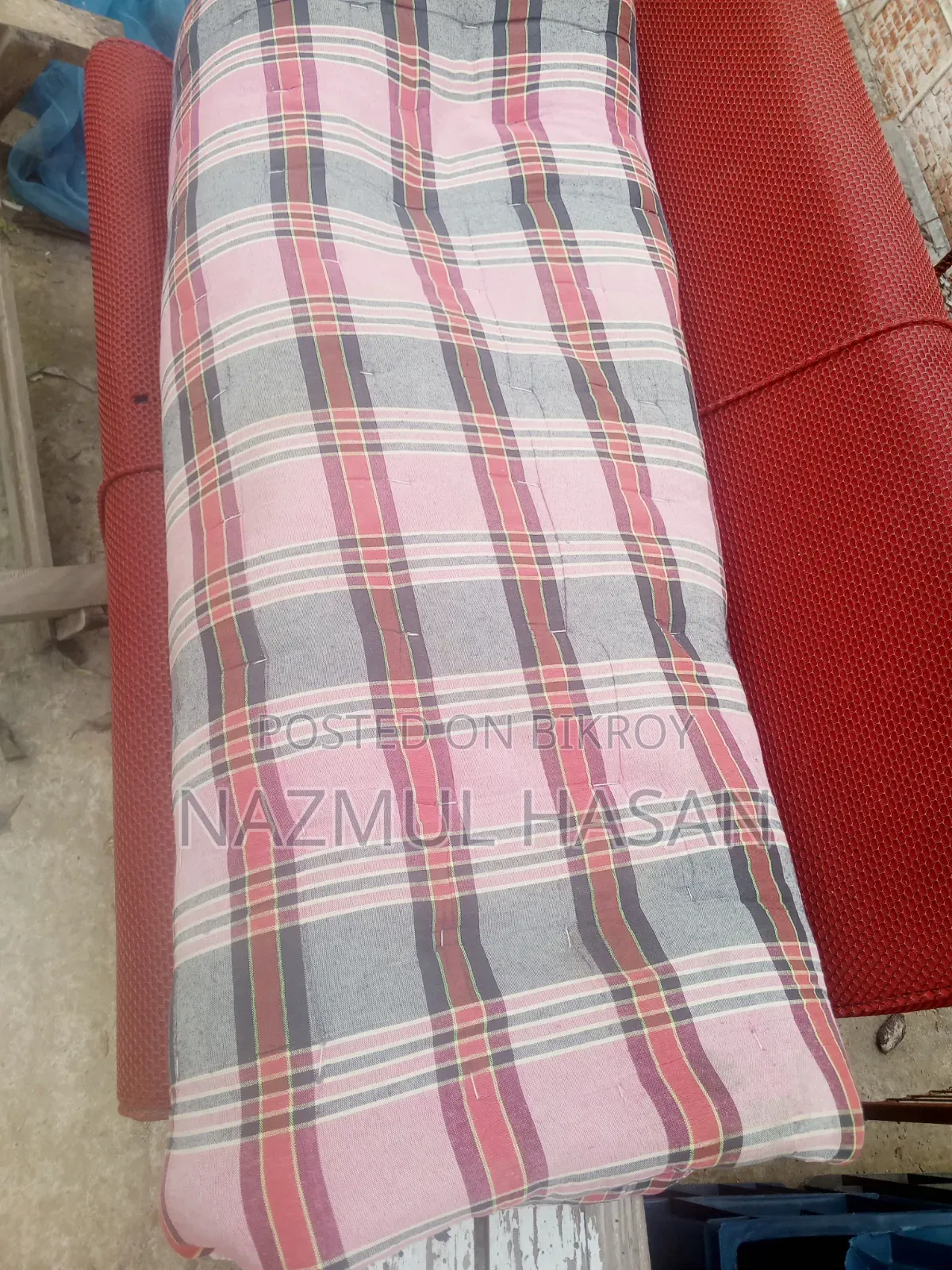 Bed for sale in Mirpur 10