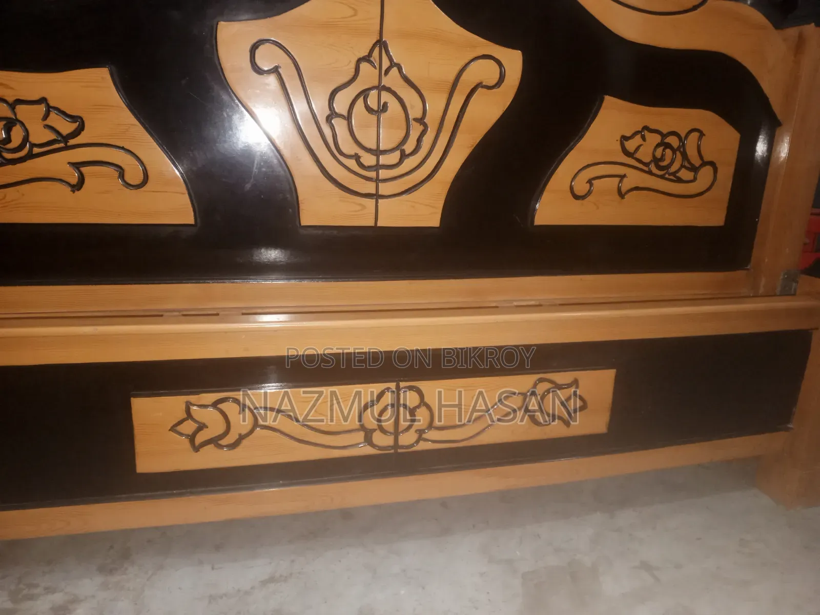 Bed for sale in Mirpur 10