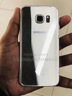 Samsung Galaxy S6 Edge 64 GB Gold