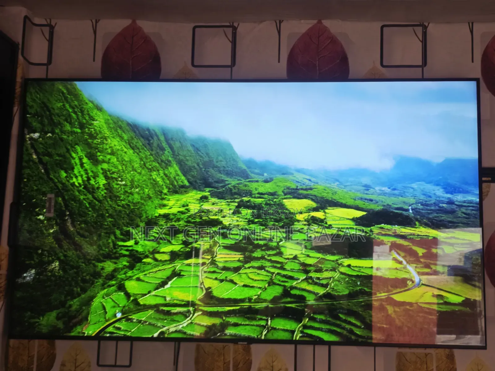 Samsung 55" Voice Control TV (Replacement Guarantee)