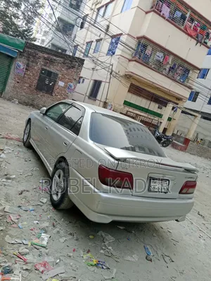 Toyota Carina 1.5 Front Wheel Drive Sedan 1999 Silver