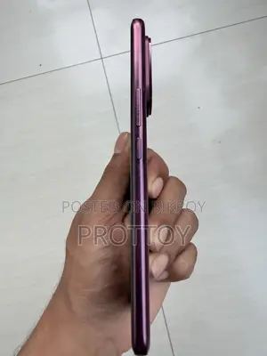 Vivo V60e 128 GB Purple