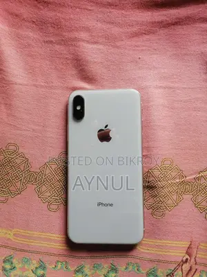 Apple iPhone X 64 GB White