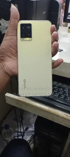 Vivo Y33s 128 GB Gold