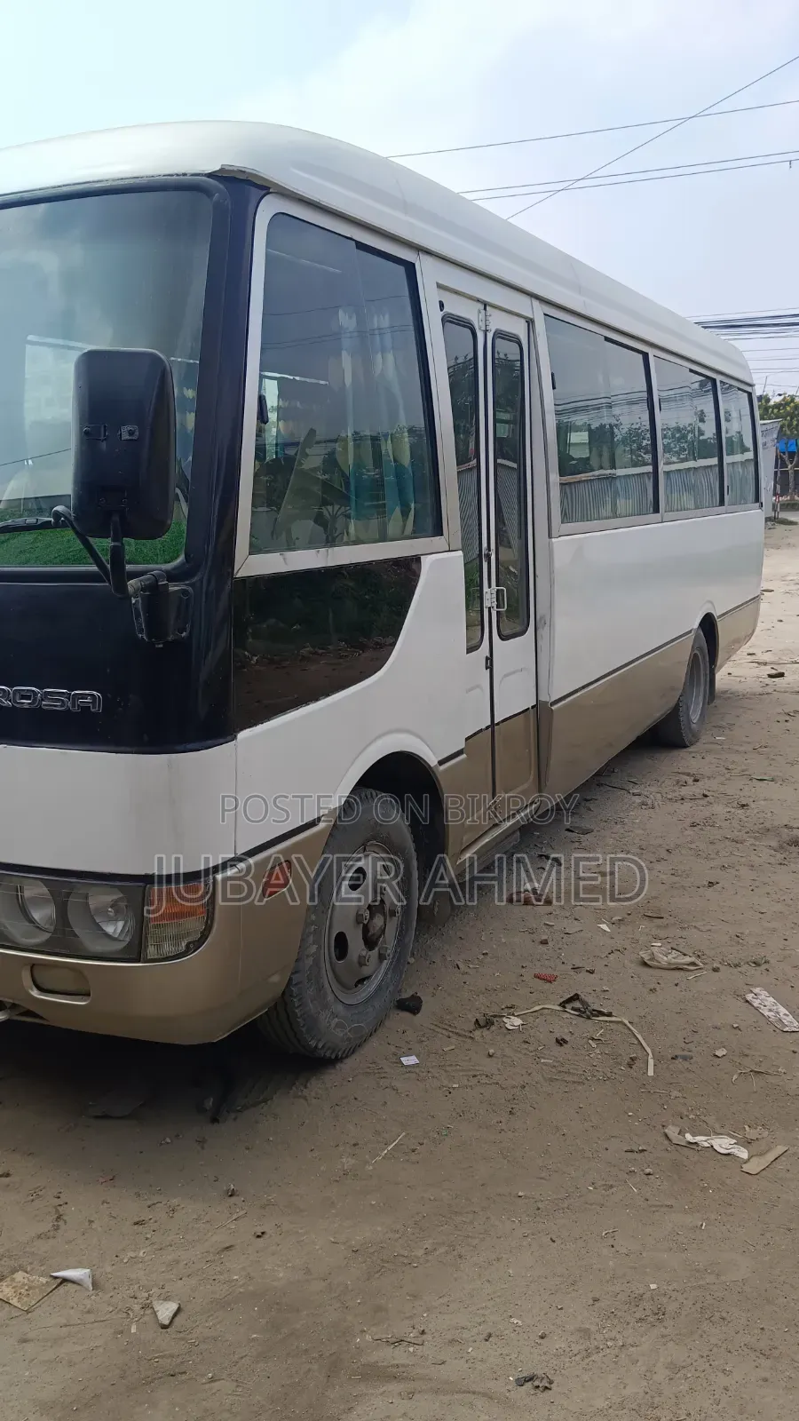 Mitsubishi Fuso Rosa 2004 White