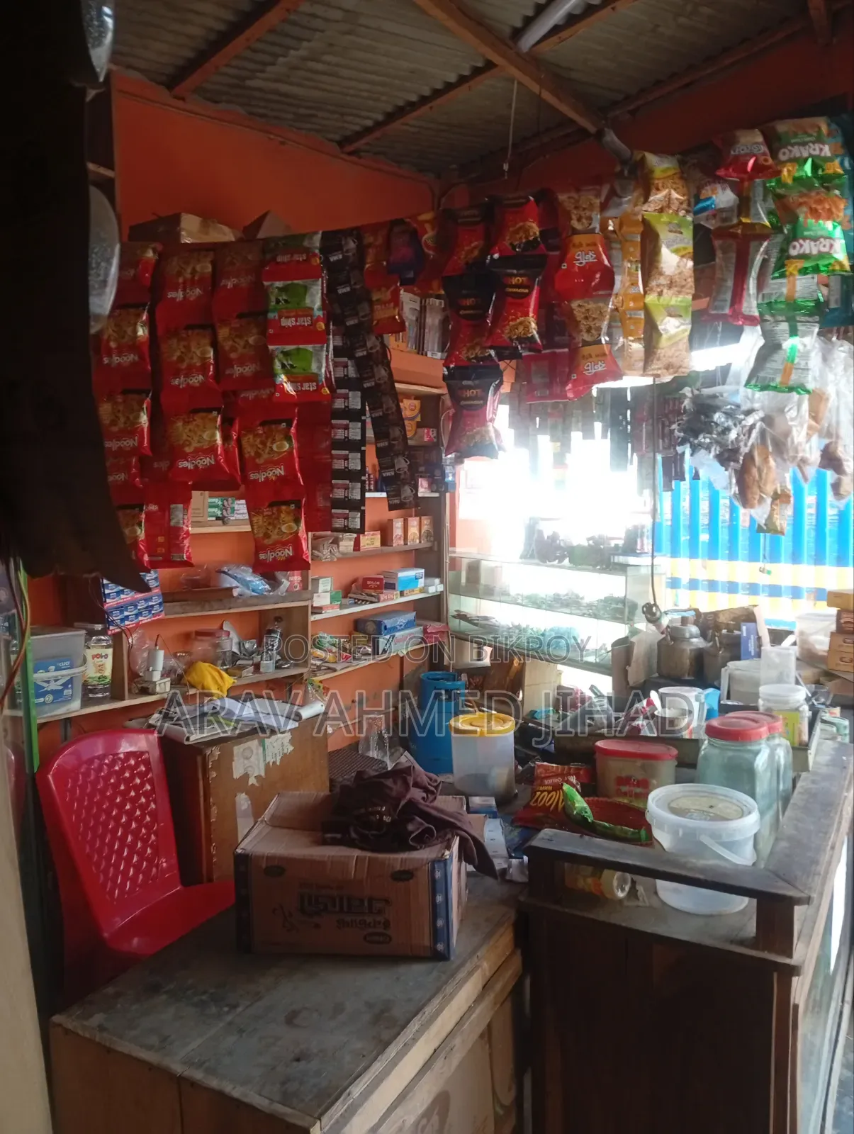 Decoration for sale and shop for rent