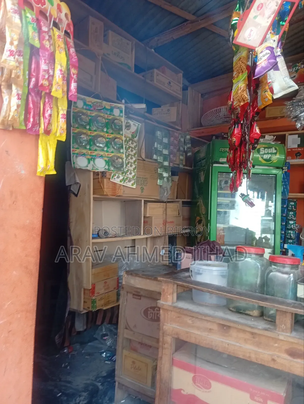 Decoration for sale and shop for rent
