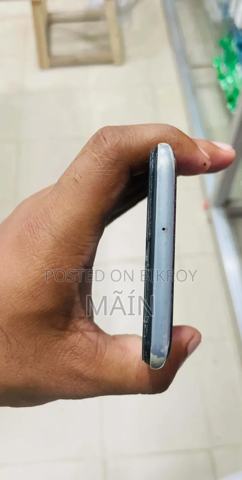 Samsung Galaxy A30 64 GB White