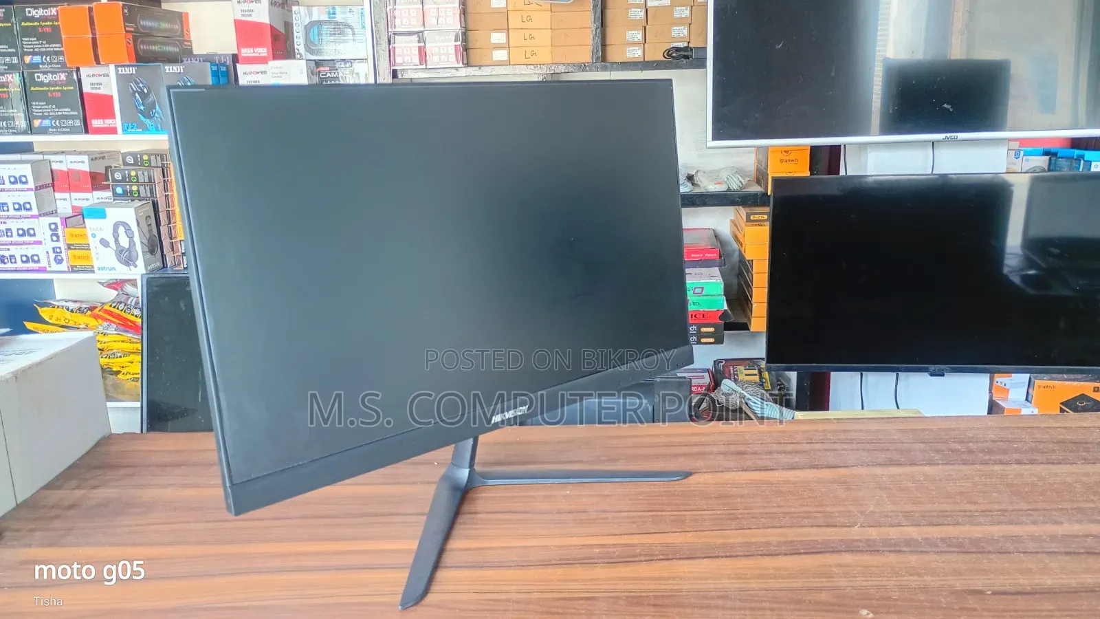 Full Fresh Hik Vision 22" Borderless Monitor Sell