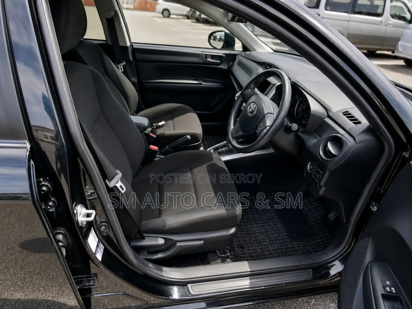 Toyota Corolla Fielder 1.5 Petrol FWD 2021 Black
