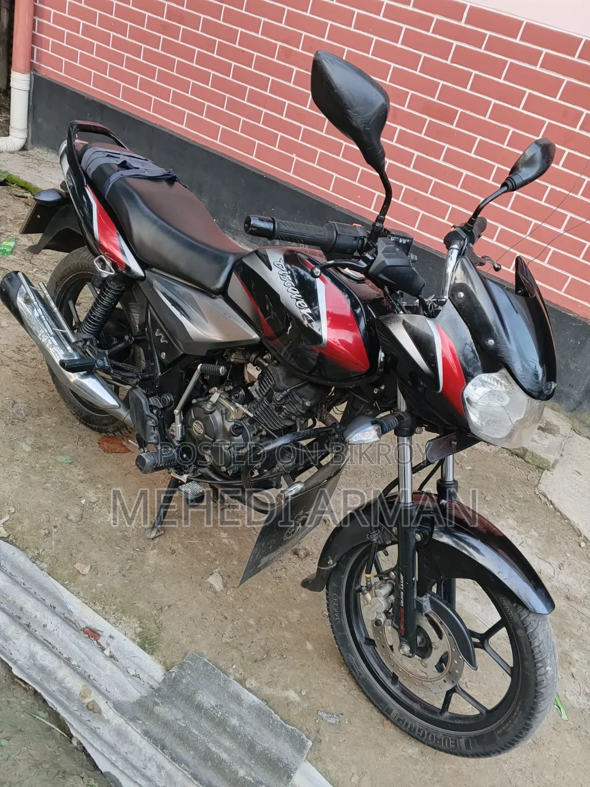 Bajaj Discover 125 2022 Black