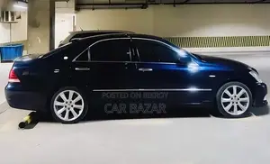 Toyota Crown 2004 Blue