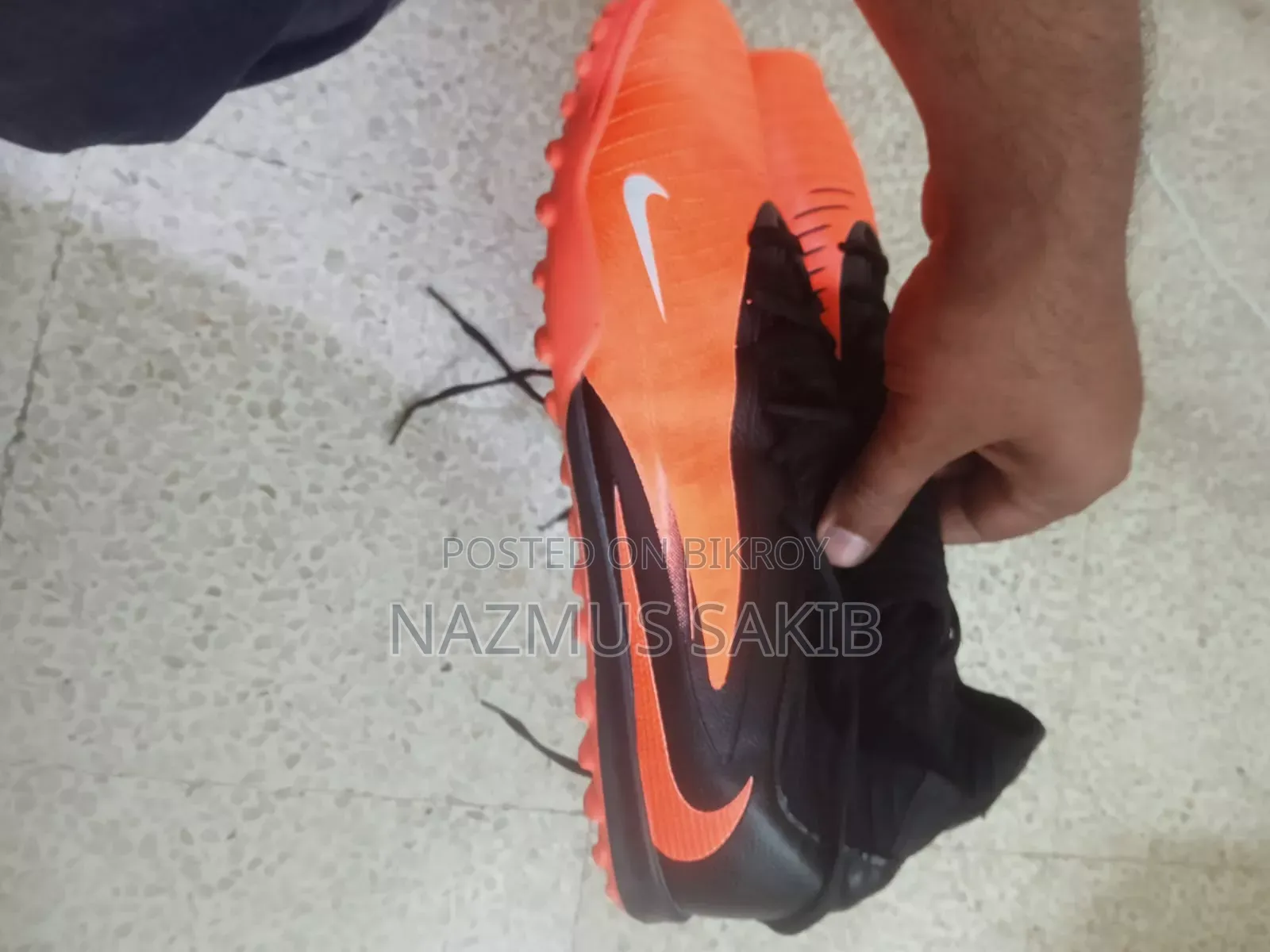 Sports Shoes (Used)