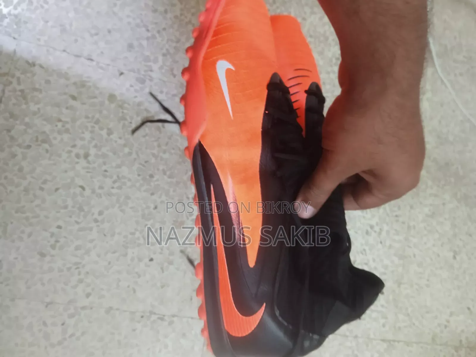 Sports Shoes (Used)