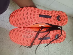 Sports Shoes (Used)