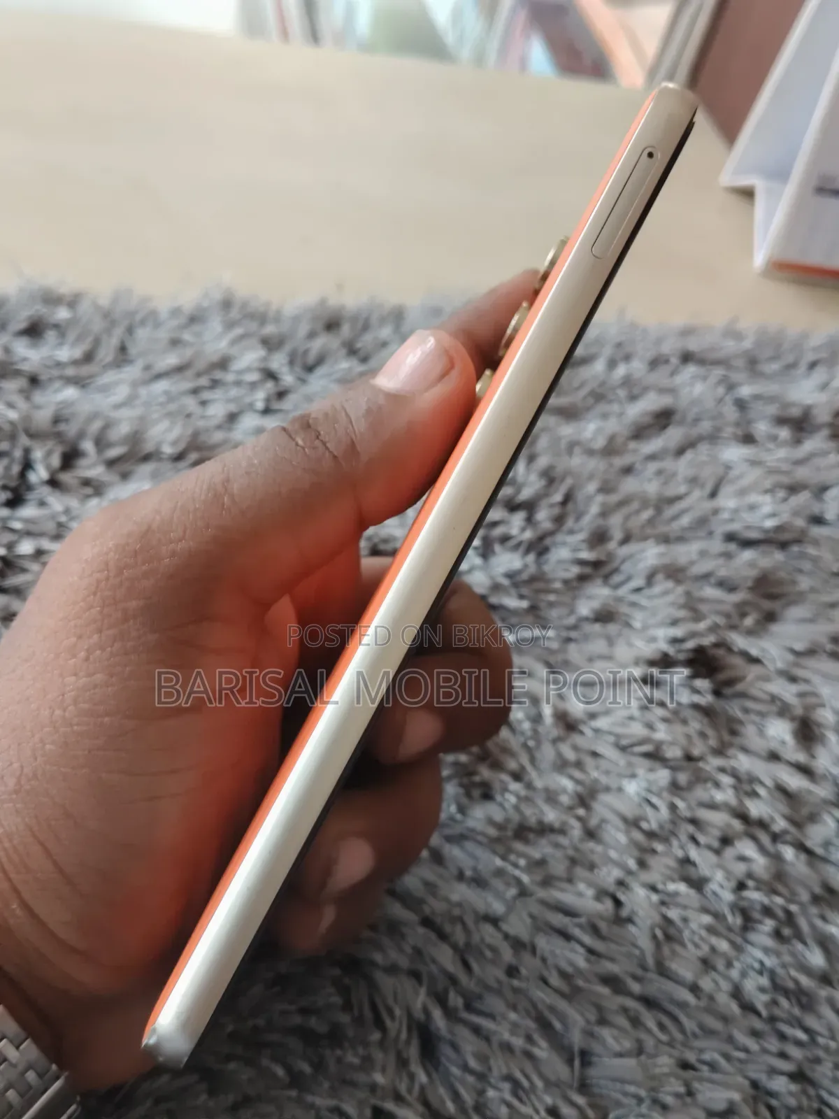 Samsung Galaxy F55 128 GB Orange