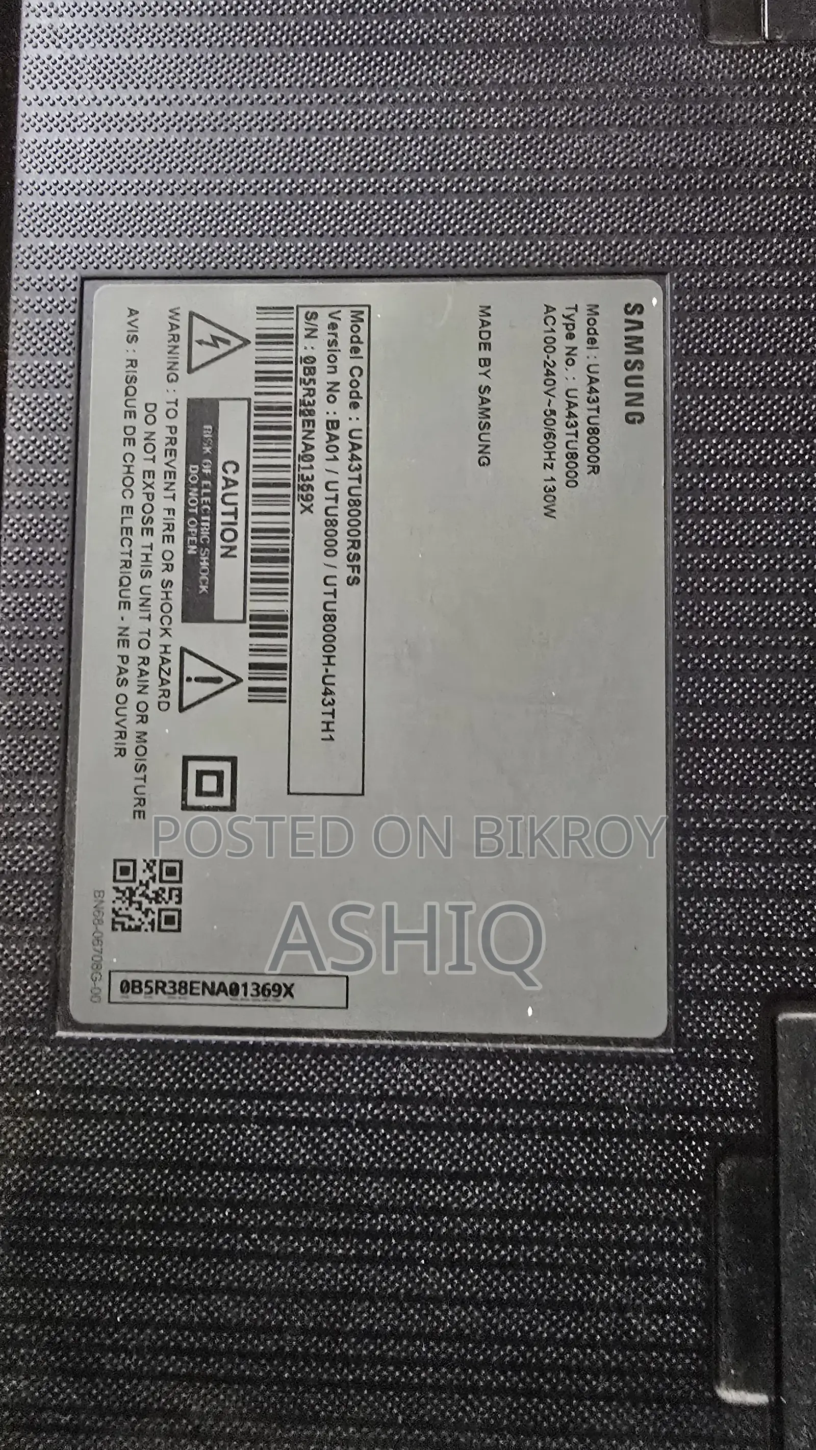 Samsung 43” Smart TV (UA43TU8000R) – Panel Broken.