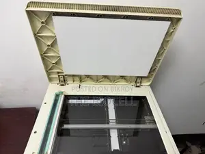 ফটোকপিয়ার মেশিন