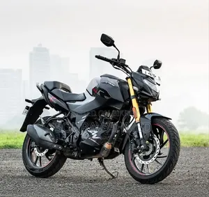 নতুন Hero Xtreme 160R 4V 2025 কালো