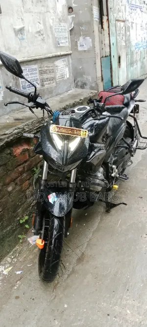 Hero Xtreme 125R 2025 Black