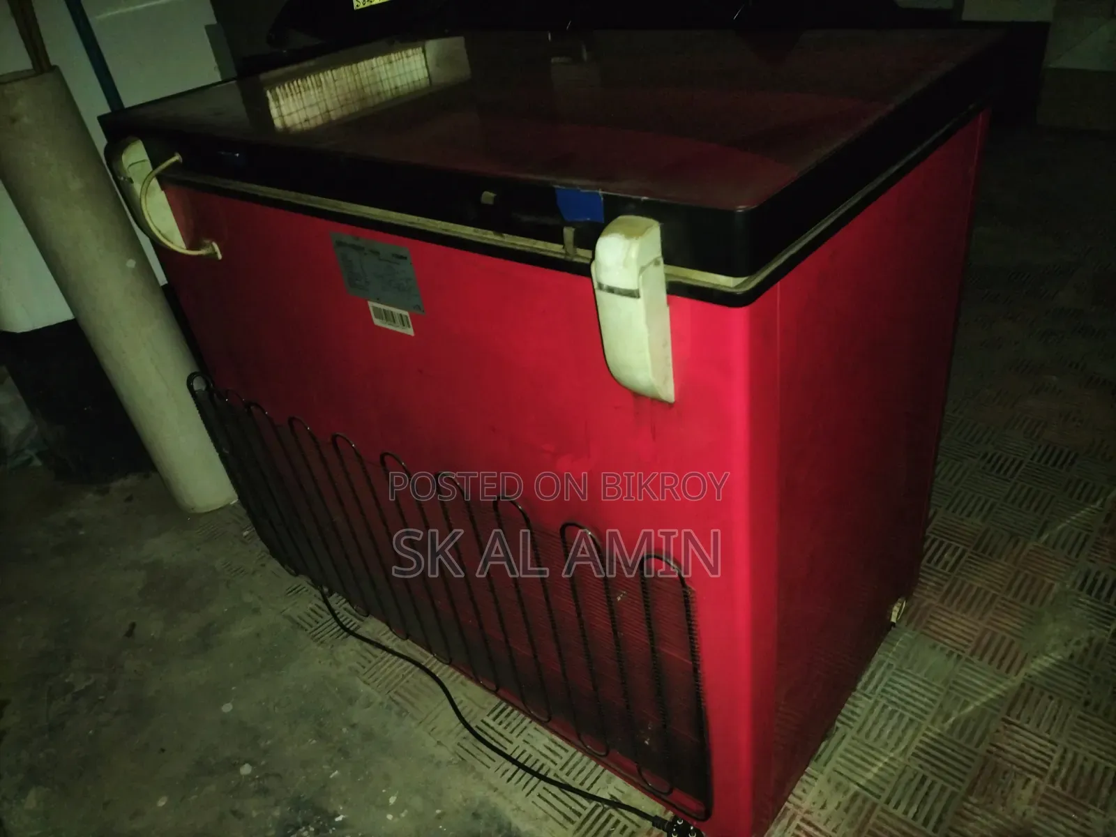 Vision Deep Freezer (250 Liters)