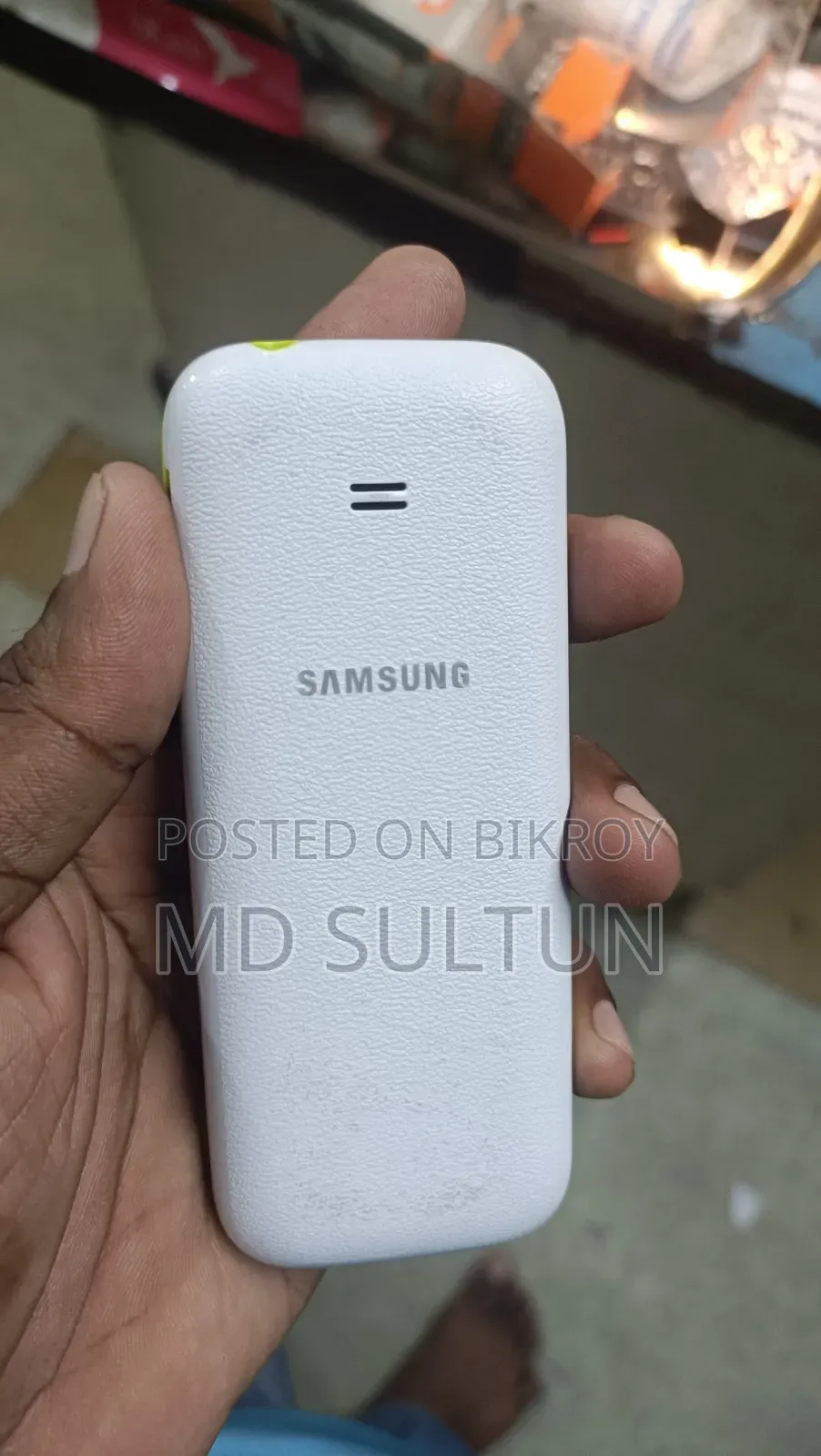 Samsung 1 TB White