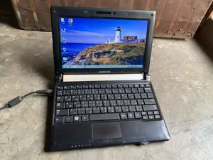 Laptop Samsung Ativ Book 9 Lite 2GB Intel Atom HDD 256GB