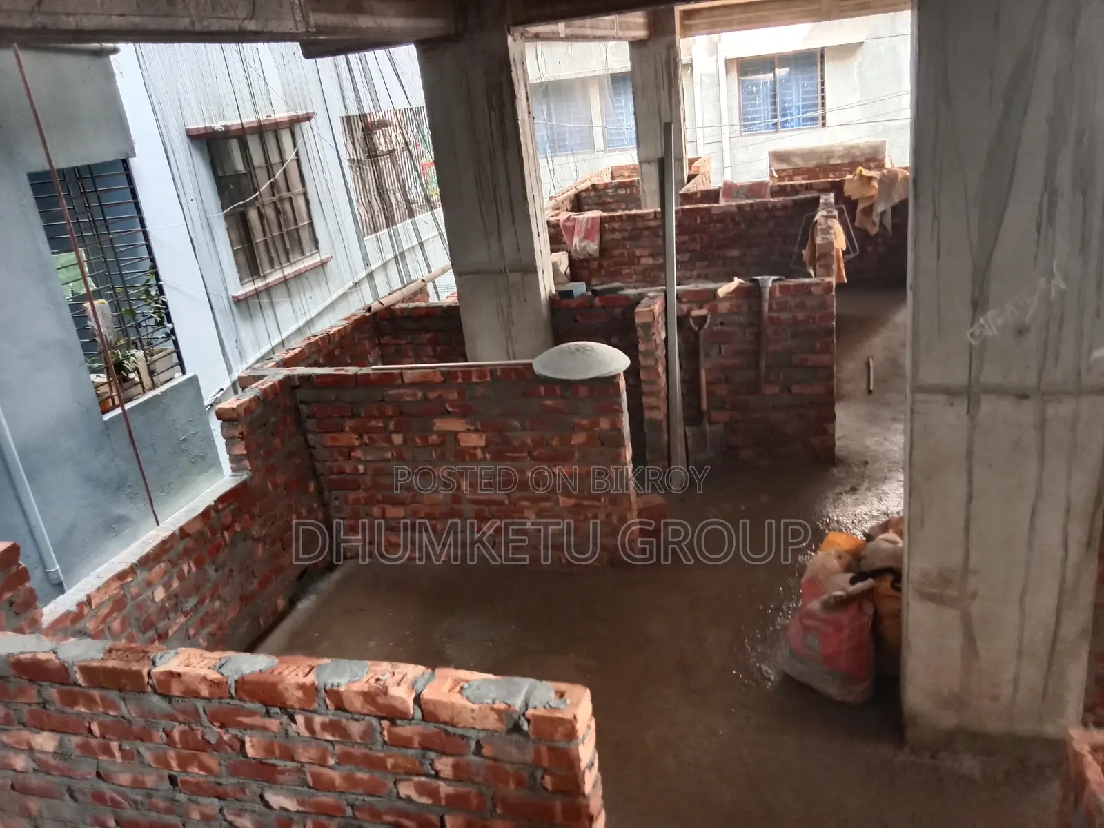 মিরপুরের ধুমকেতু সানফ্লাওয়ারে ৩ বেডরুমের অ্যাপার্টমেন্ট বিক্রয় হবে