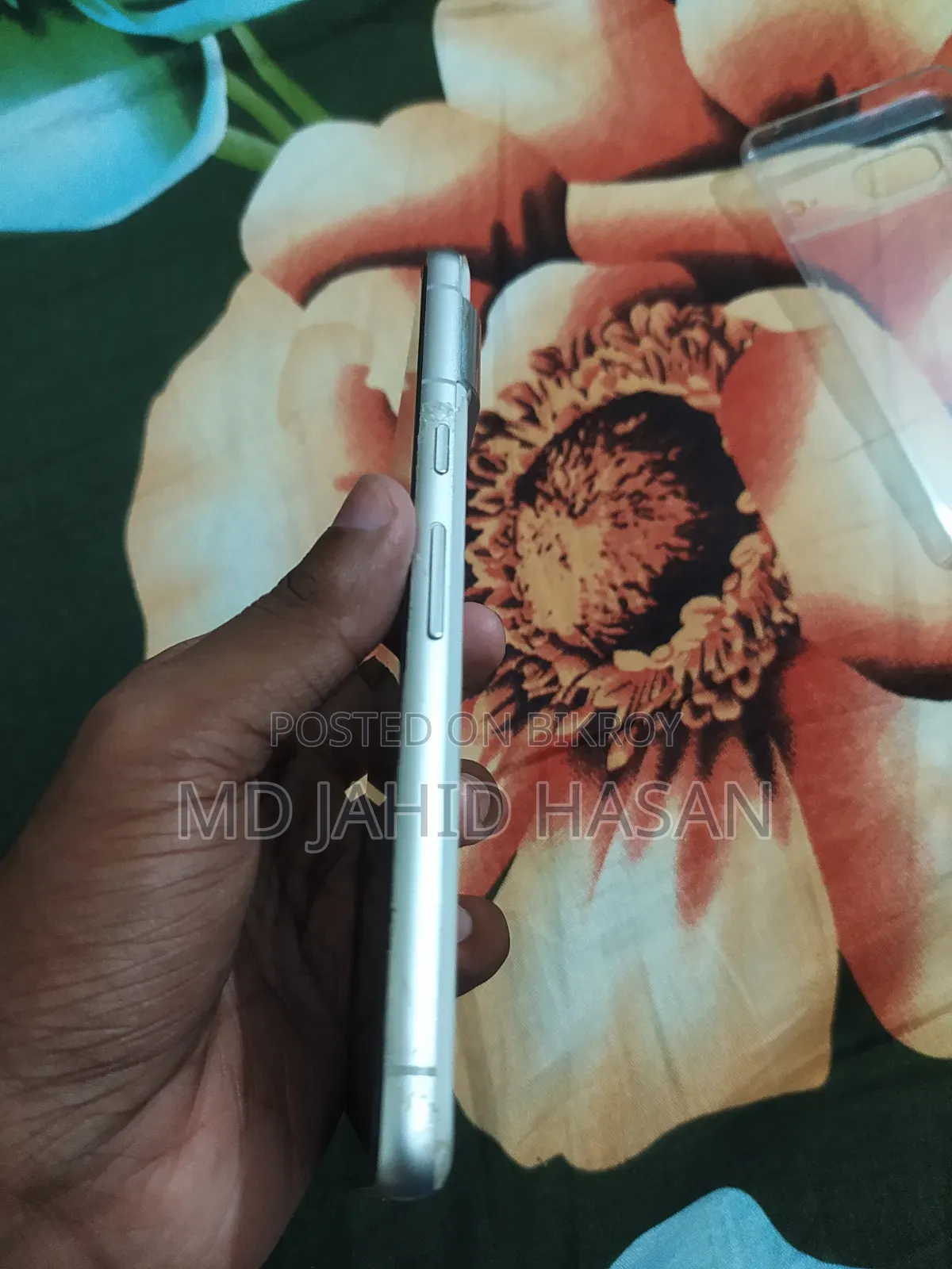 গুগল পিক্সেল ৭ ১২৮ জিবি সাদা