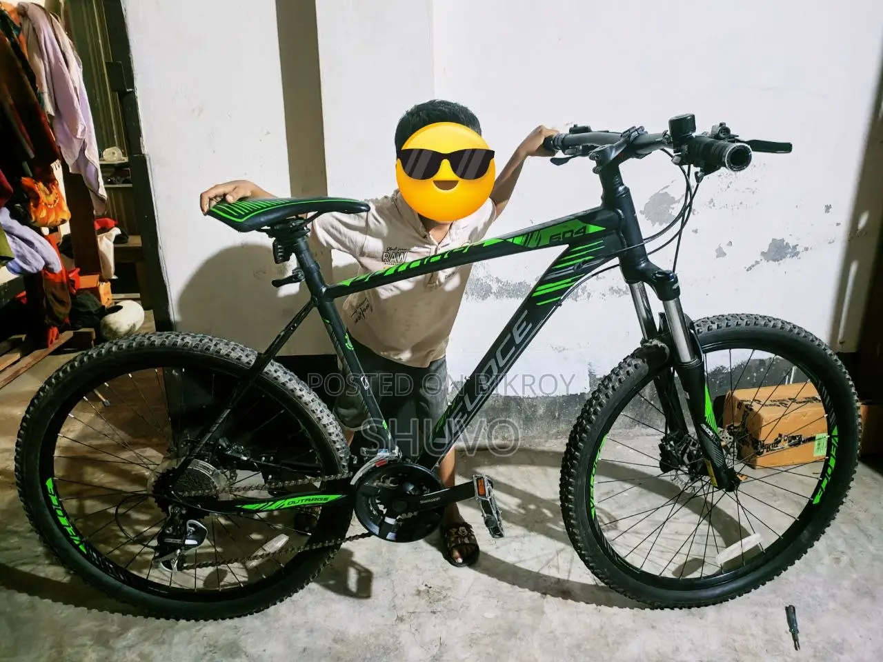 Veloce Outrage 604