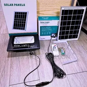 New 30-500w Solar Flood Lights With Remote Control Outdoor Ip67 Waterproof