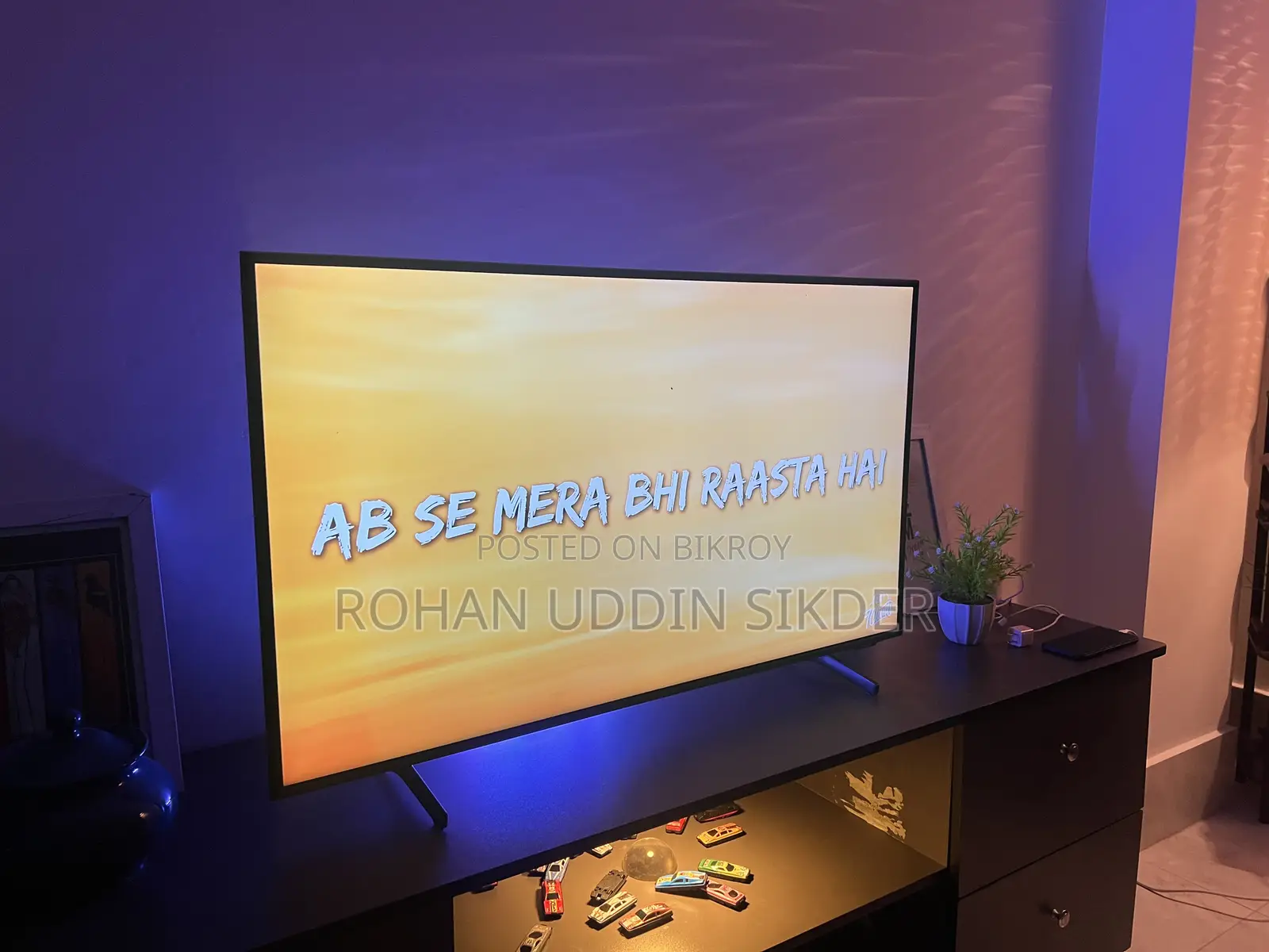 Samsung UHD TV 43 inch