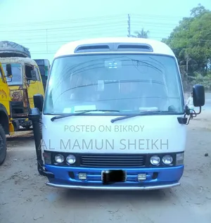 Toyota Coaster 2000 White