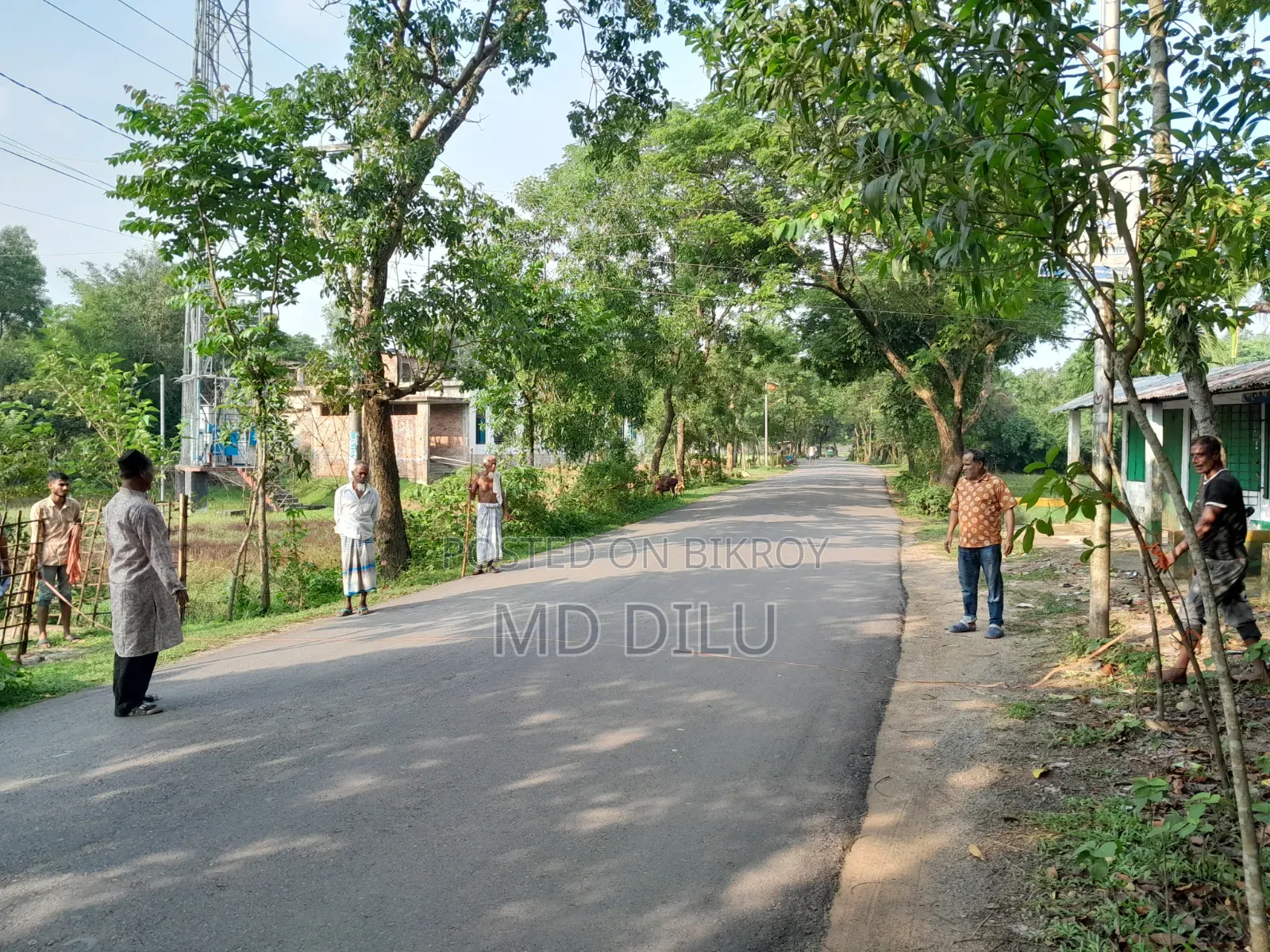 জমি বিক্রির জন্য