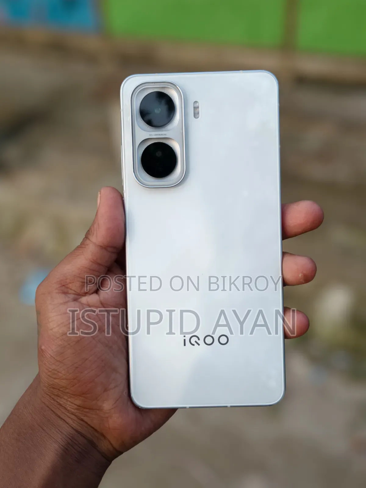 New iQOO 11 256 GB White