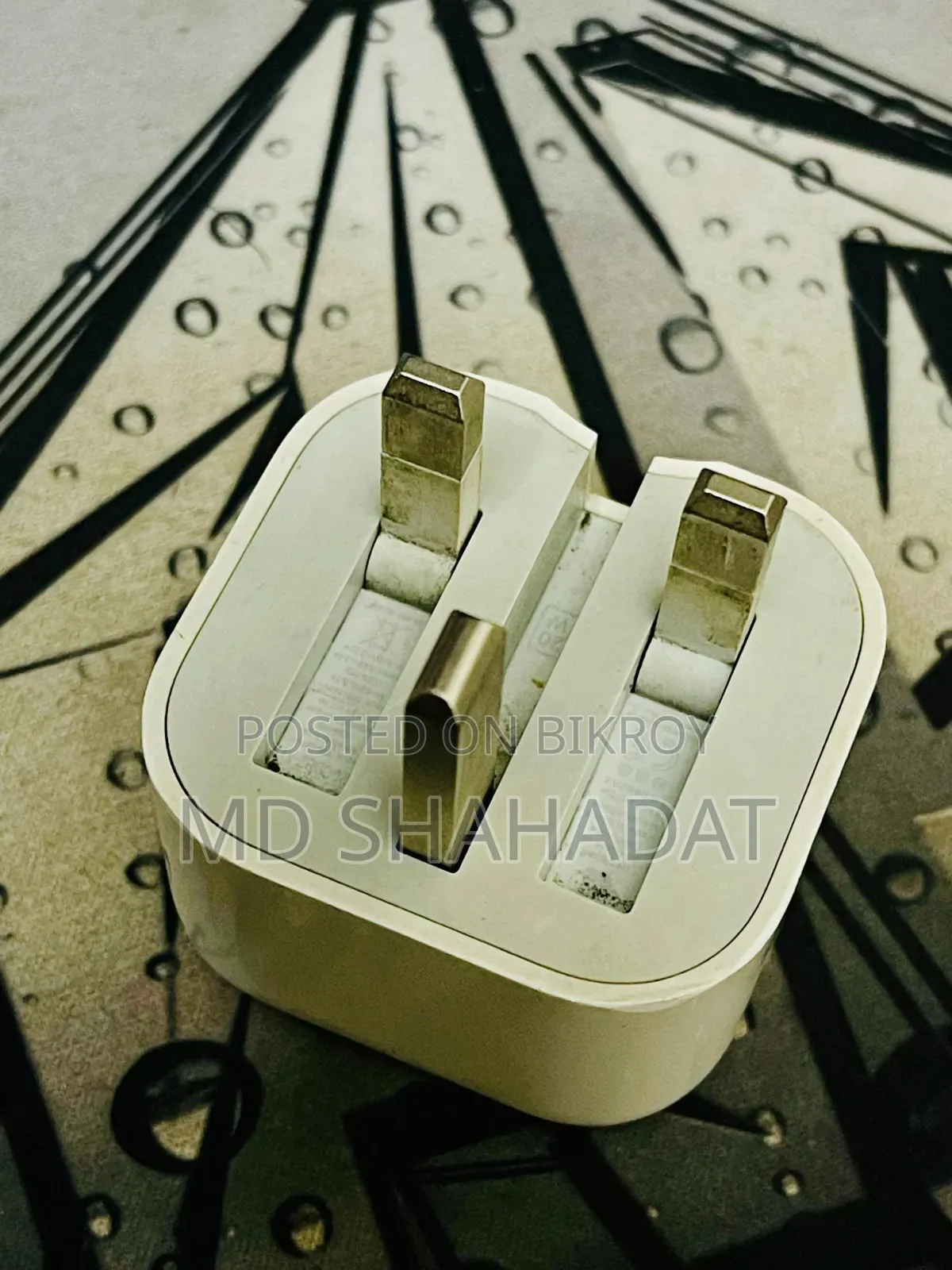 Apple iPhone's Original Adapter