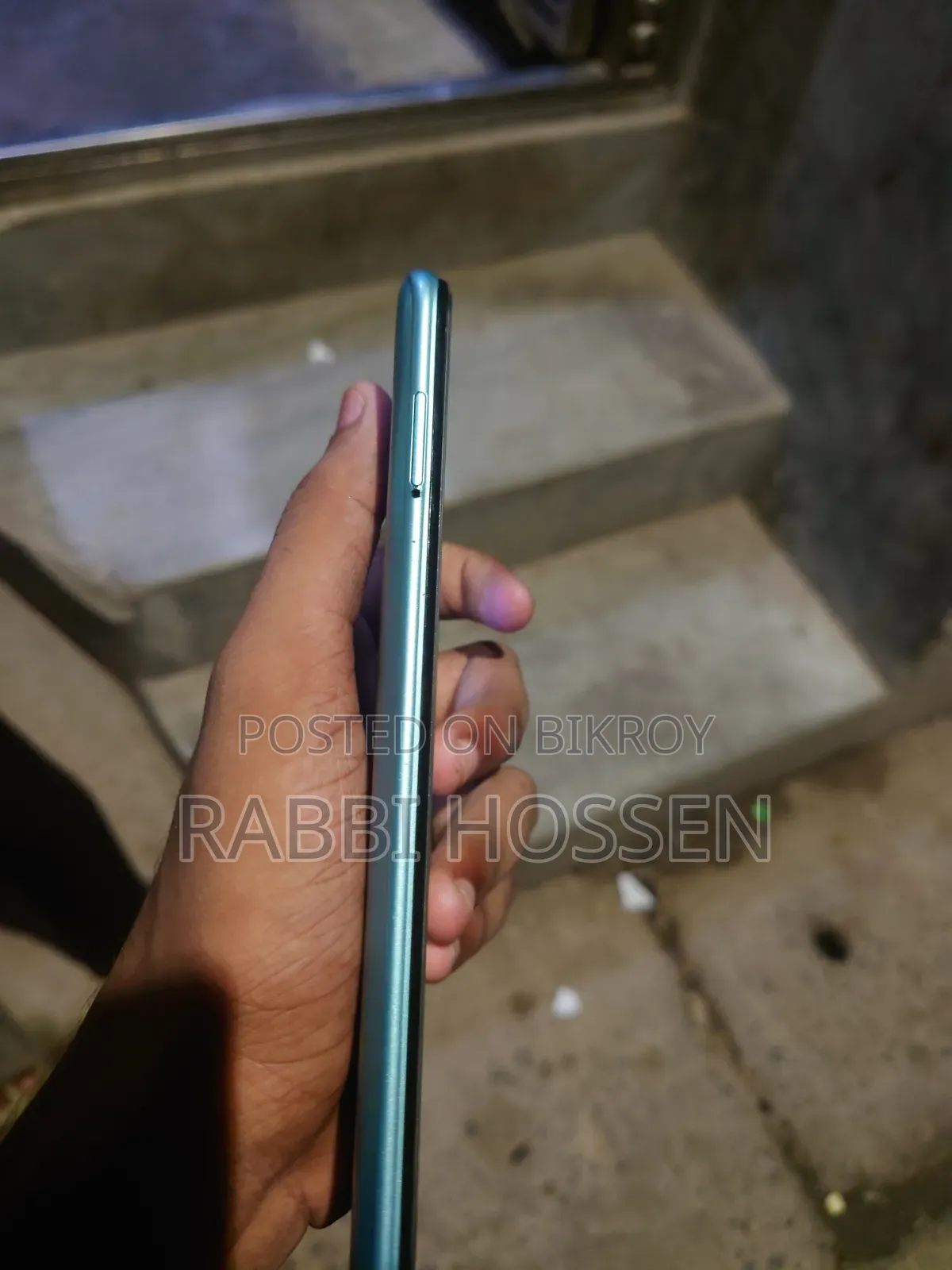 Infinix Hot 10 Play 32 GB Blue