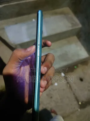 Infinix Hot 10 Play 32 GB Blue