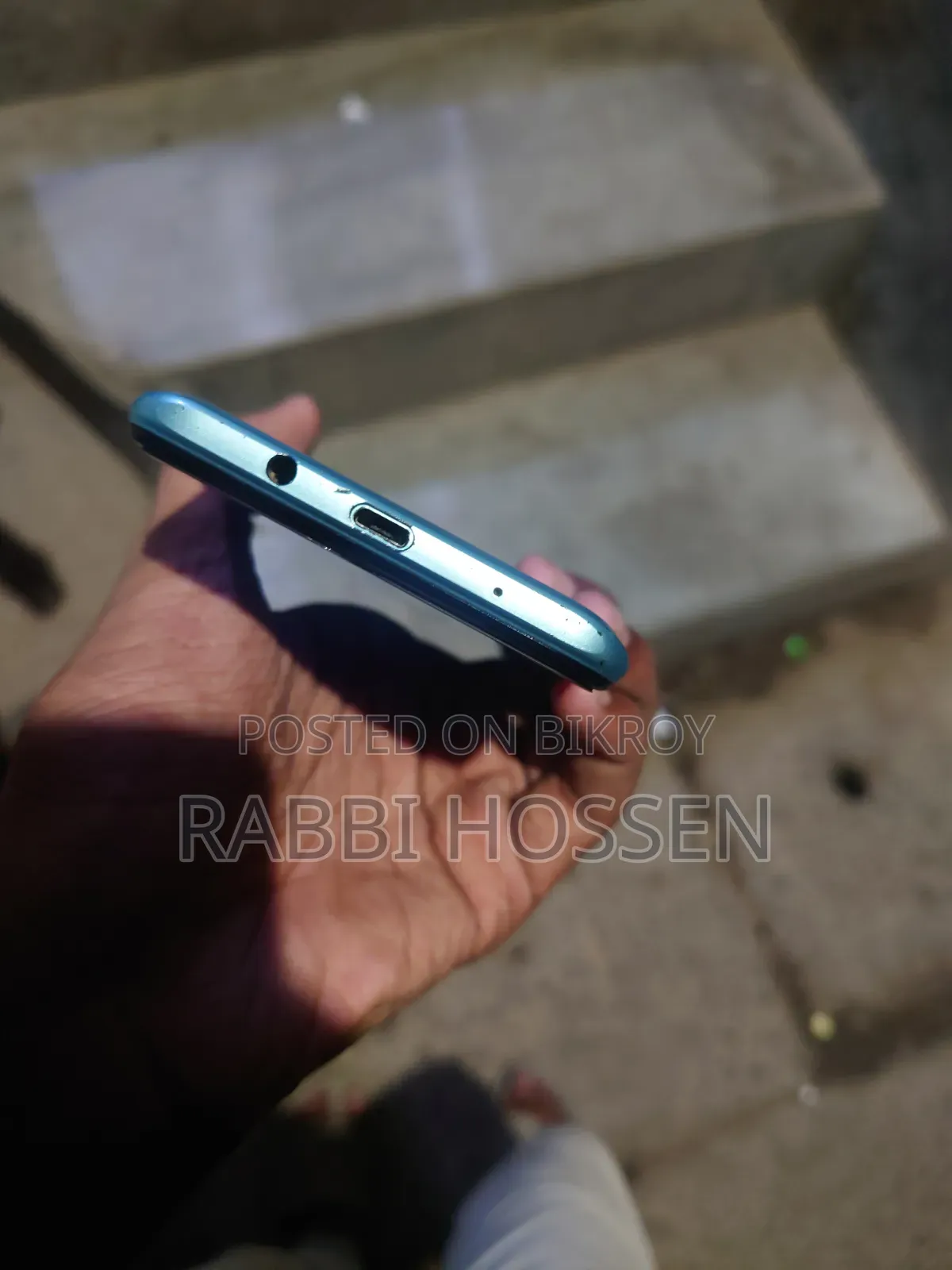 Infinix Hot 10 Play 32 GB Blue