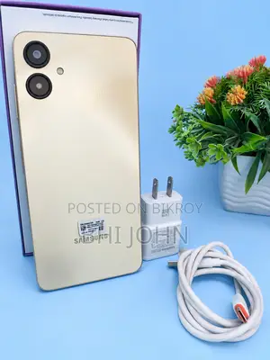 Samsung Galaxy A06 128 GB Gold