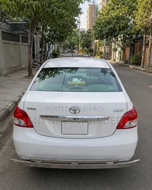 নিউ টয়োটা ইয়ারিস ২০০৯ পার্ল