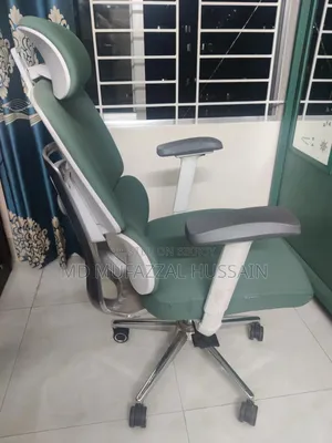 Swift Premium Ergonomic Office Chair