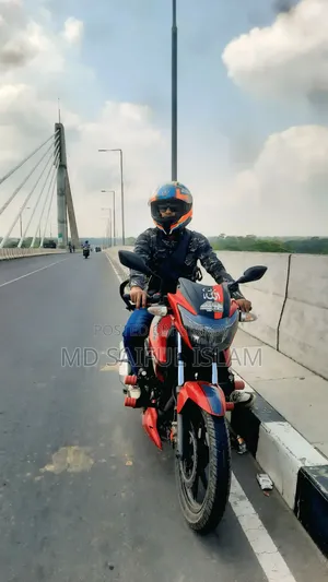 ভাড়া মোটরসাইকেল