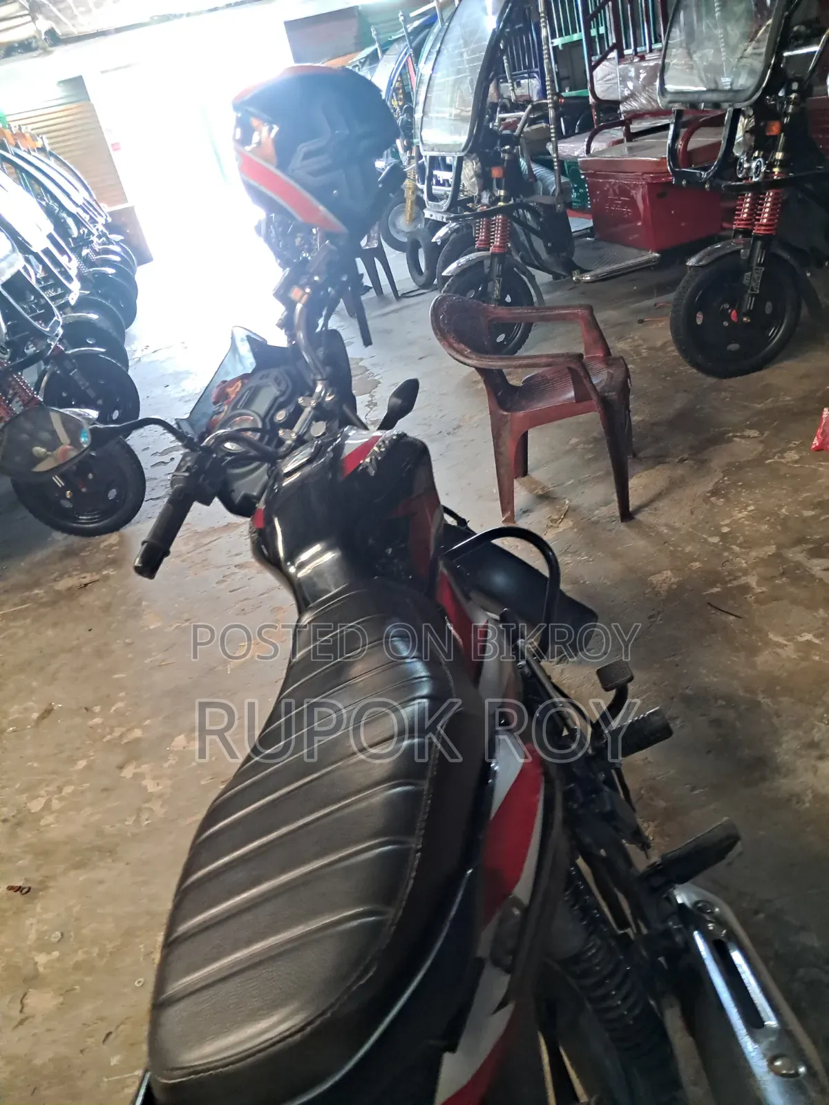 Bajaj Discover 110 2023 Black