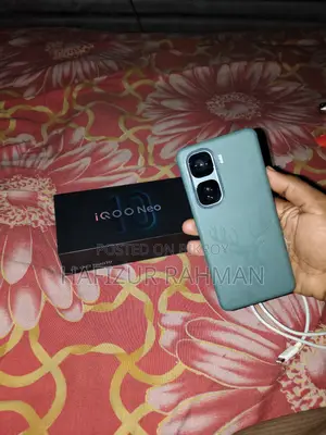 iQOO 256 GB Black
