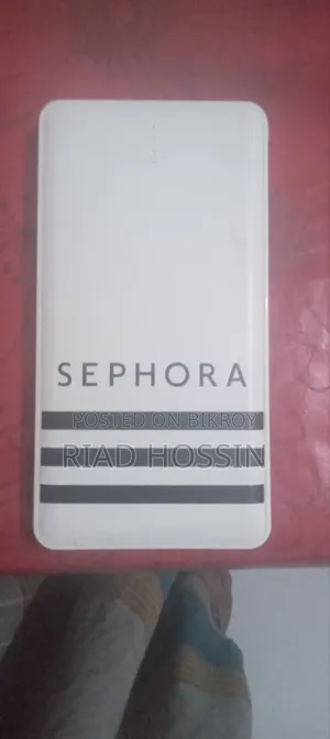 Sephora Power Bank