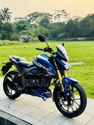 হোন্ডা হরনেট ২০২৫ নীল